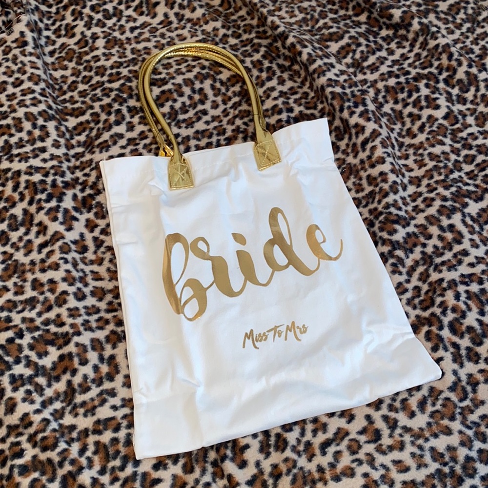 Bride tote